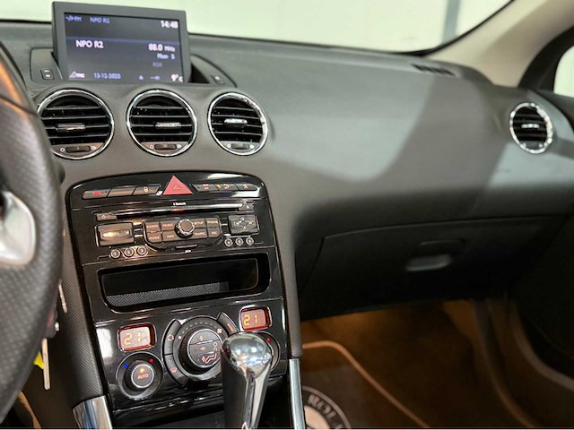 Peugeot - 308 cc - roland garros - personenauto - 2012 - afbeelding 10 van  33