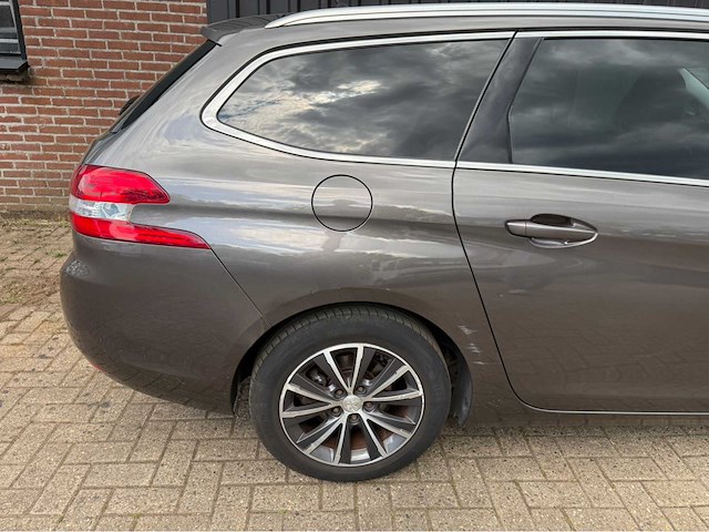 Peugeot - 308 sw - 1.2 e-thp allure - personenauto - 2014 - afbeelding 17 van  25
