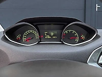 Peugeot - 308 sw - 1.2 e-thp blue l. ex - 2015 - 7-xvj-70 - personenauto - afbeelding 9 van  28