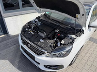 Peugeot - 308 sw - 1.2 puret.blue l. pr - personenauto - 2019 - afbeelding 2 van  7