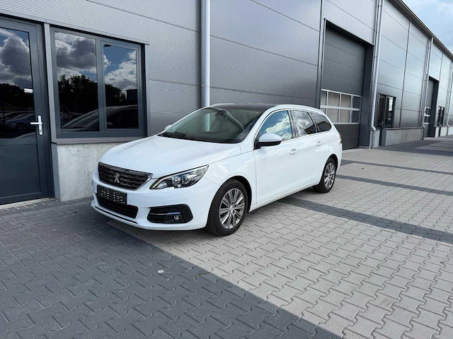 Peugeot - 308 sw - 1.2 puret.blue l. pr - personenauto - 2019 - afbeelding 1 van  25