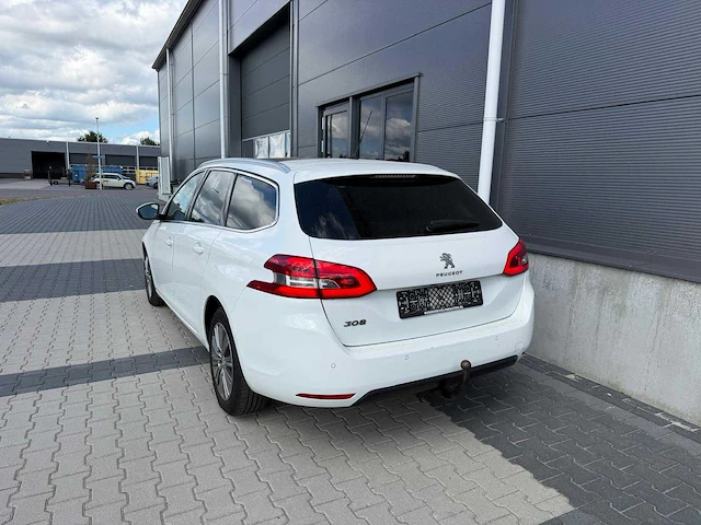 Peugeot - 308 sw - 1.2 puret.blue l. pr - personenauto - 2019 - afbeelding 19 van  25