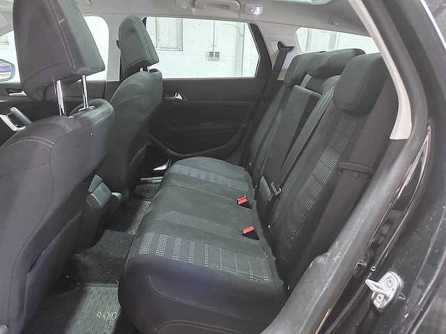Peugeot - 308 sw - 1.2 puretech allure - kx-406-s - 2017 - afbeelding 5 van  19
