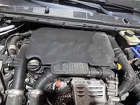 Peugeot - 308 sw - 1.2 puretech allure - kx-406-s - 2017 - afbeelding 9 van  19