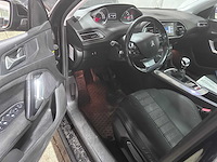 Peugeot - 308 sw - 1.2 puretech allure - kx-406-s - 2017 - afbeelding 17 van  19