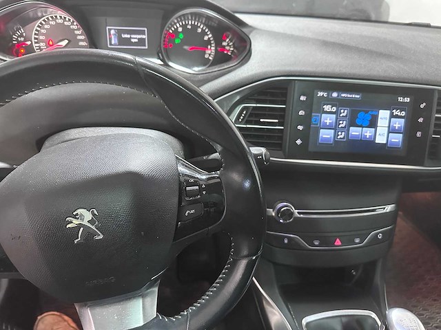Peugeot - 308 sw - 1.2 puretech allure - kx-406-s - 2017 - afbeelding 18 van  19