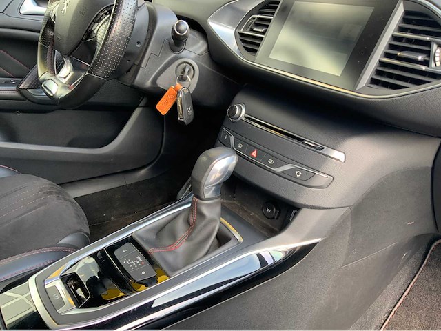 Peugeot - 308 sw - 1.2 puretech gt-line - personenauto - 2015 - afbeelding 2 van  26