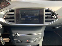 Peugeot - 308 sw - 1.2 puretech gt-line - personenauto - 2015 - afbeelding 15 van  26