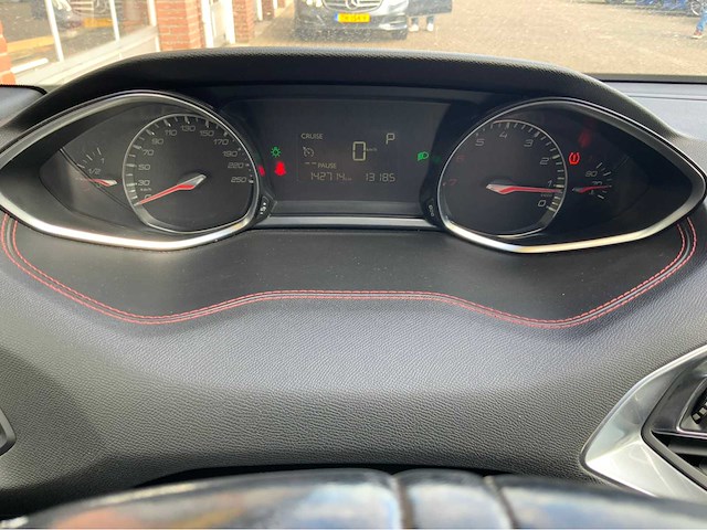 Peugeot - 308 sw - 1.2 puretech gt-line - personenauto - 2015 - afbeelding 26 van  26