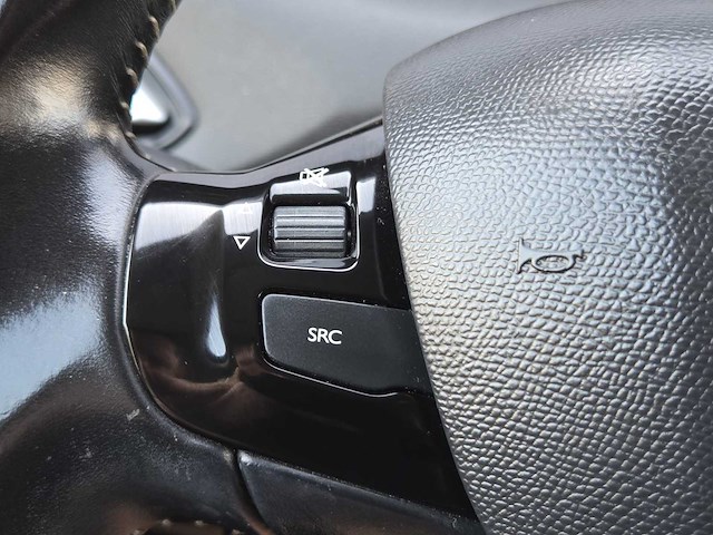 Peugeot - 308 sw - 1.2 puretech style - 2015 - hf-722-f - personenauto - afbeelding 15 van  23