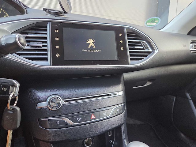 Peugeot - 308 sw - 1.2 puretech style - 2015 - hf-722-f - personenauto - afbeelding 9 van  26
