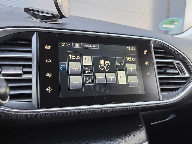 Peugeot - 308 sw - 1.2 puretech style - 2015 - hf-722-f - personenauto - afbeelding 15 van  26