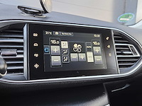 Peugeot - 308 sw - 1.2 puretech style - 2015 - hf-722-f - personenauto - afbeelding 15 van  26