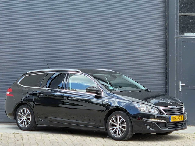 Peugeot - 308 sw - 1.2 puretech style - 2015 - hf-722-f - personenauto - afbeelding 12 van  26
