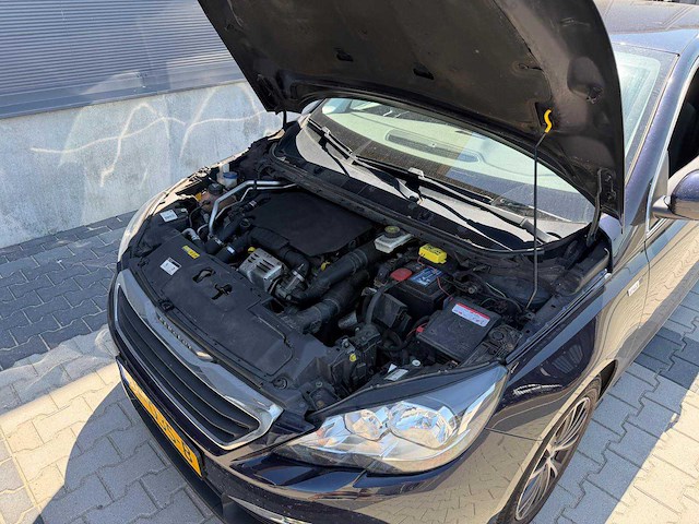 Peugeot - 308 sw - 1.2 puretech style - personenauto - 2016 - afbeelding 9 van  24