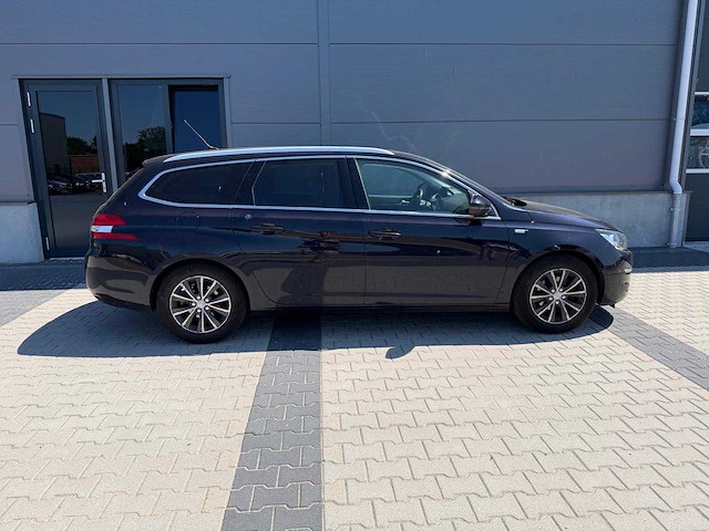 Peugeot - 308 sw - 1.2 puretech style - personenauto - 2016 - afbeelding 19 van  24