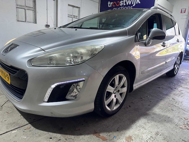 Peugeot - 308 sw - 1.6 vti b. lease ex - 87-rkn-9- 2011 - afbeelding 1 van  18