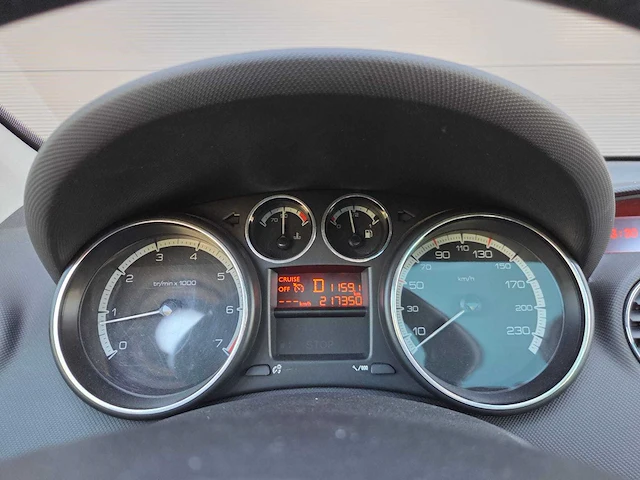Peugeot - 308 sw - 1.6 vti sublime - 2010 - 64-nlb-1 - personenauto - afbeelding 8 van  24