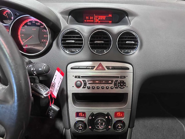 Peugeot - 308 sw - 1.6 vti x-line - 78-ntt-9- 2009 - afbeelding 4 van  19