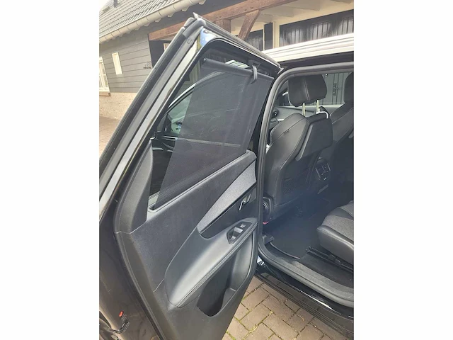 Peugeot - 5008 - 1.2 gt-line a - 2020 - h-256-vv - personenauto - afbeelding 17 van  24