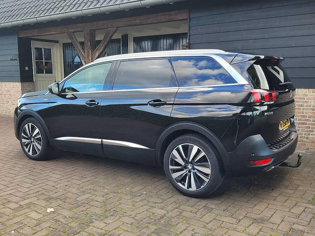 Peugeot - 5008 - 1.2 gt-line a - 2020 - h-256-vv - personenauto - afbeelding 12 van  24