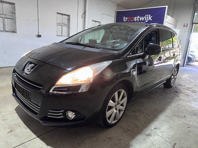 Peugeot - 5008 - 1.6 thp automaat b.l. exe 7p. - (voorheen 70-sbs-7)- 2011 - afbeelding 1 van  20