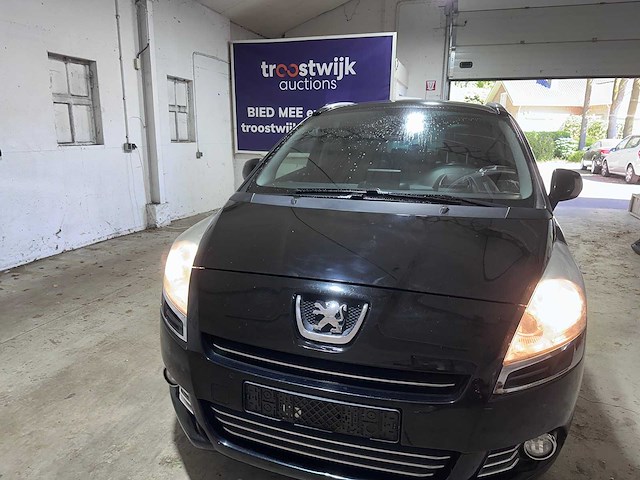 Peugeot - 5008 - 1.6 thp automaat b.l. exe 7p. - (voorheen 70-sbs-7)- 2011 - afbeelding 17 van  20