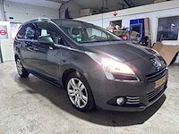 Peugeot - 5008 - 1.6 thp b.l. exe 7p. - 45-pzp-3- 2011 - afbeelding 9 van  13