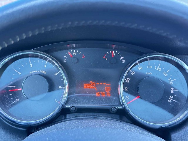 Peugeot - 5008 - 1.6 turbo st 5p 2010 | 01-kst-4 - afbeelding 6 van  25
