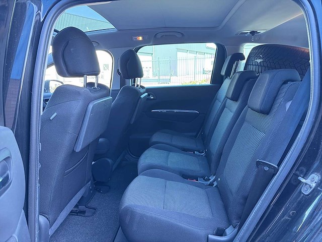 Peugeot - 5008 - 1.6 turbo st 5p 2010 | 01-kst-4 - afbeelding 12 van  25