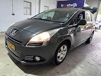 Peugeot - 5008 - 1.6 vti b. lease 7p. - 76-tsp-3- 2012 - afbeelding 1 van  12