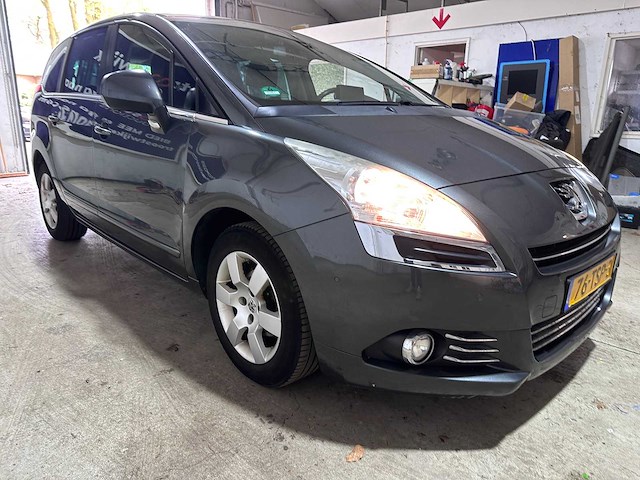 Peugeot - 5008 - 1.6 vti b. lease 7p. - 76-tsp-3- 2012 - afbeelding 9 van  12