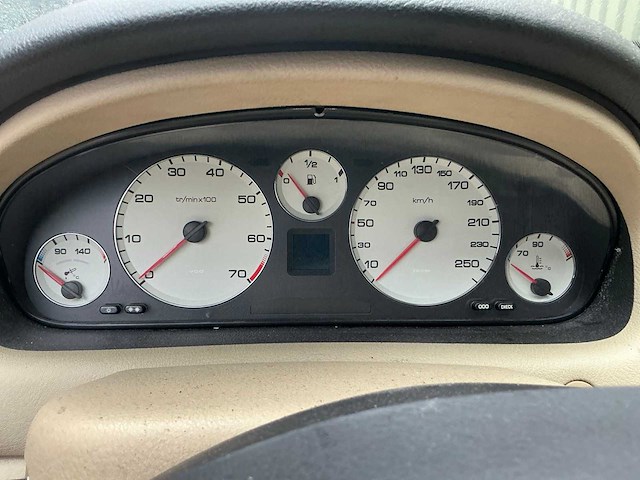 Peugeot - 607 - 3.0-24v v6 pack - car - afbeelding 5 van  16