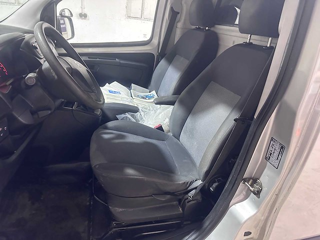 Peugeot - bipper - 1.3 hdi xr profit + - 1-vsg-23 - afbeelding 6 van  17