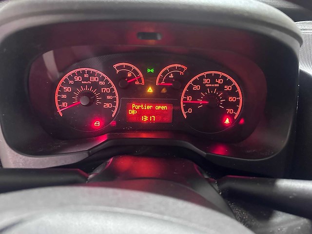 Peugeot - bipper - 1.3 hdi xr profit + - 1-vsg-23 - afbeelding 2 van  13