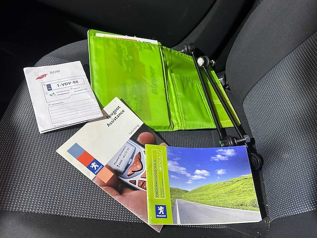 Peugeot - bipper - 1.4 hdi xr - 1-vdv-88 - afbeelding 9 van  17