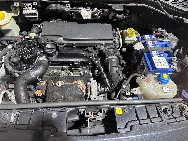 Peugeot - bipper - 1.4 hdi xr - 1-vdv-88 - afbeelding 8 van  17