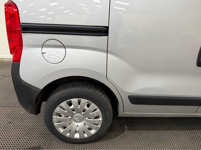 Peugeot - bipper - bedrijfswagen - 2013 - afbeelding 13 van  24