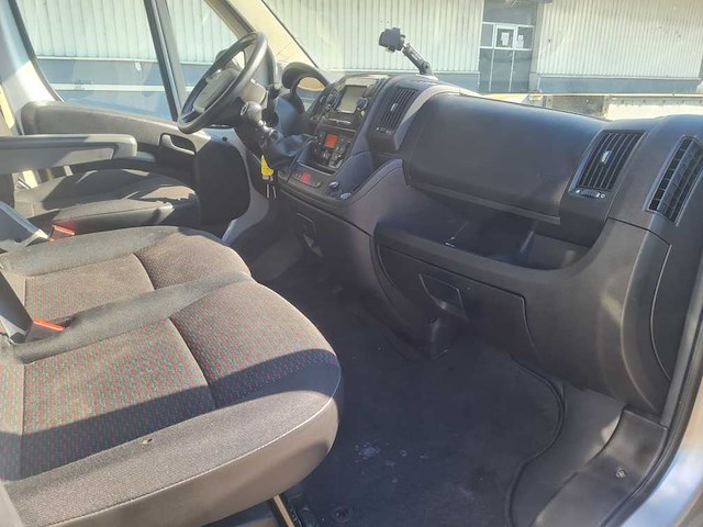 Peugeot - boxer - 2.2 hdi 165 l4 3.5t - vth-48-t - afbeelding 3 van  15