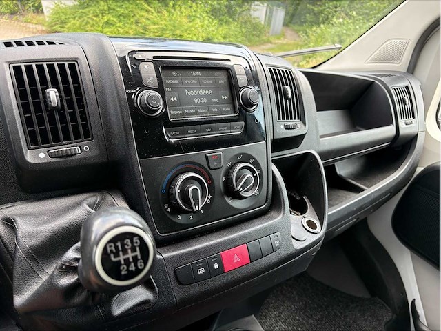 Peugeot - boxer - 335 2.0 hdi l2h2 pro - vz-983-g - afbeelding 2 van  16