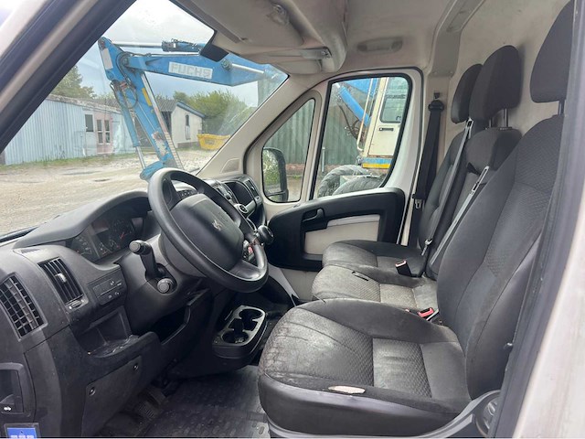 Peugeot - boxer - 435 2.0 hdi l3h2 pro - bedrijfswagen - 2018 - afbeelding 4 van  7