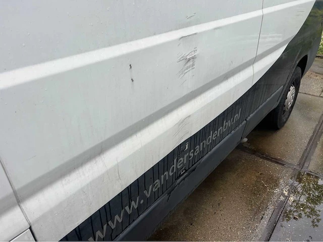 Peugeot - boxer - 435 2.0 hdi l3h2 pro - bedrijfswagen - 2018 - afbeelding 11 van  13