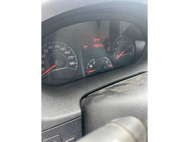Peugeot - boxer - 435 2.0 hdi l3h2 pro - bedrijfswagen - 2018 - afbeelding 12 van  13