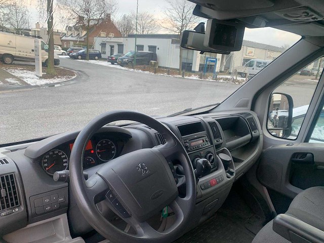 Peugeot - boxer - 435 3.0 hdi 115kw - vvv-38-r - afbeelding 13 van  17