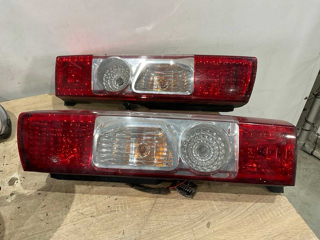 Peugeot - boxer - auto verlichting - afbeelding 4 van  7