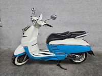 Peugeot - bromscooter - django heritage - 4t 45km uitvoering dgn97s - afbeelding 1 van  7