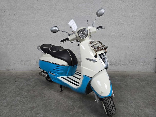 Peugeot - bromscooter - django heritage - 4t 45km uitvoering dgn97s - afbeelding 4 van  7
