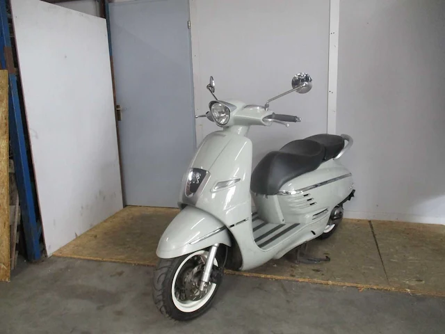 Peugeot - bromscooter - django heritage - scooter - afbeelding 4 van  11