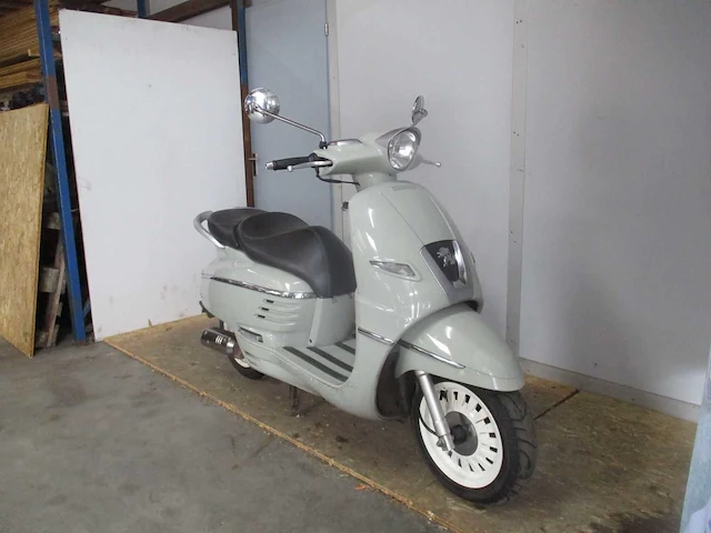 Peugeot - bromscooter - django heritage - scooter - afbeelding 7 van  11