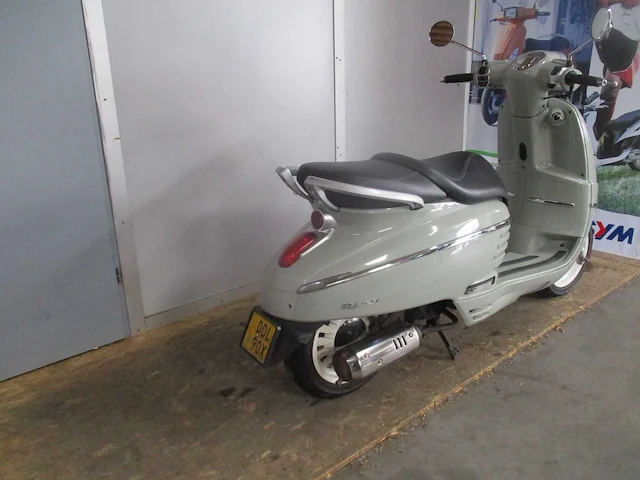 Peugeot - bromscooter - django heritage - scooter - afbeelding 9 van  11